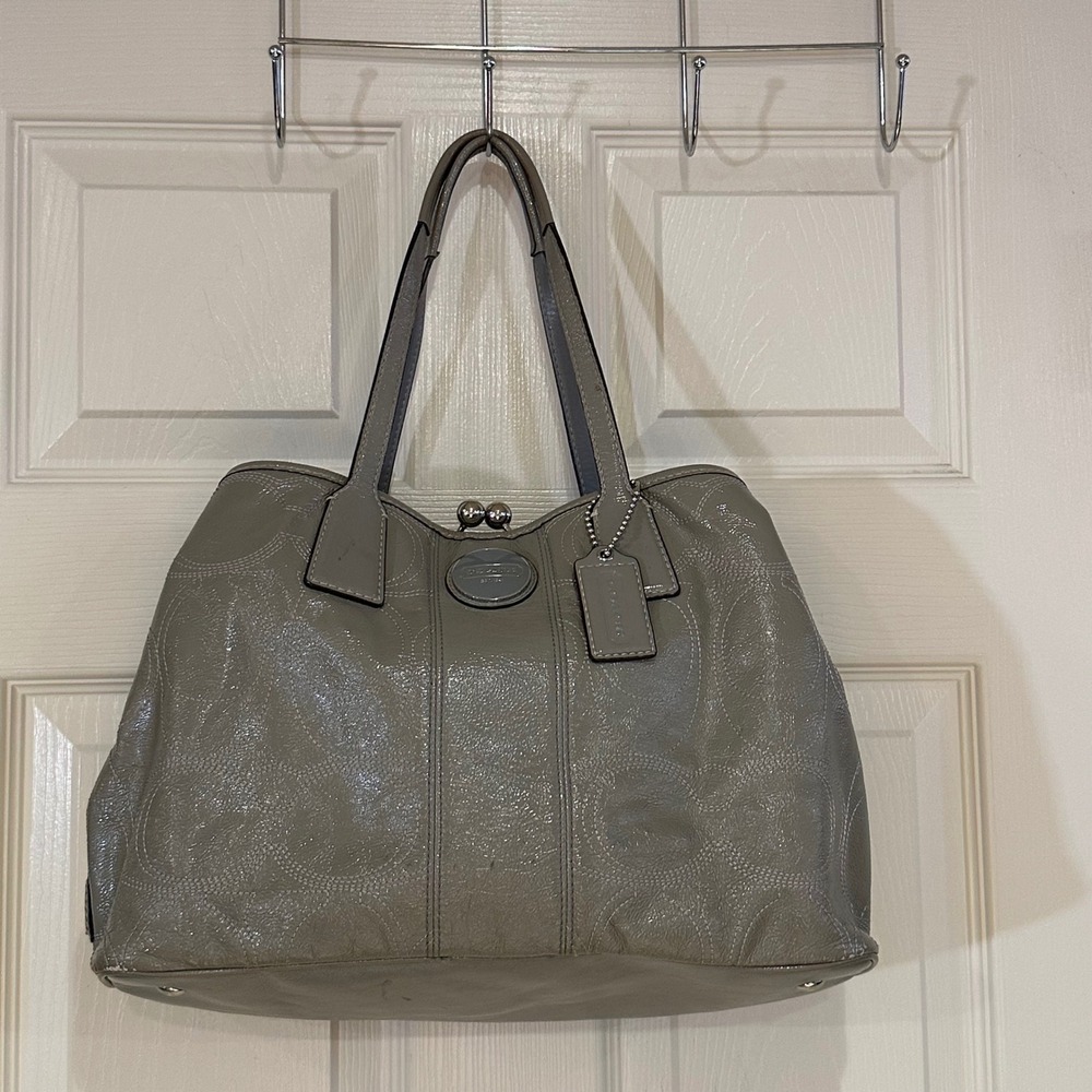 Coach Audrey Signature Liquid Gloss Leah Tote Grey Patent Leather F15658